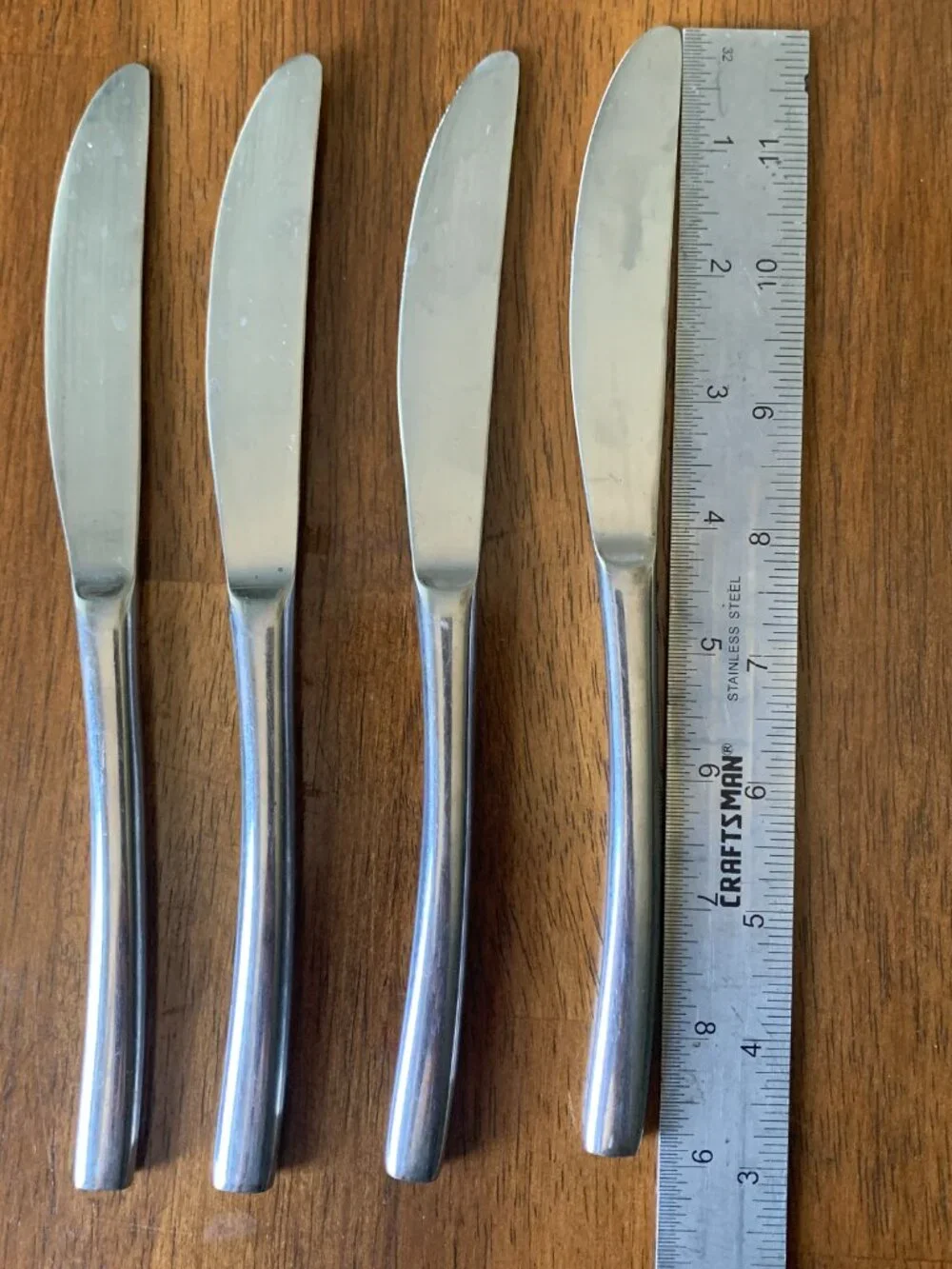 Modern Stainless Steel Dinnerware Sleek Curved Handle Unbranded - Set of 4